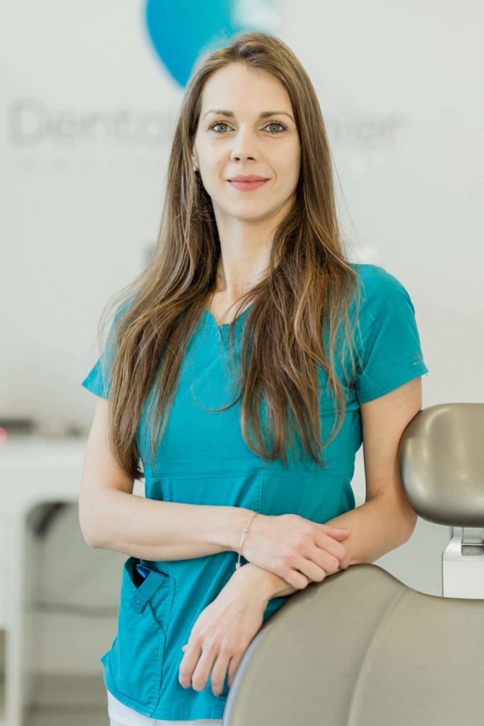 Dr. Madalina Radulescu stomatolog