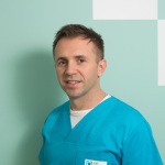 Dr. Nicu IUGA – Medic stomatolog – Specialist implantologie dentara Cluj-Napoca